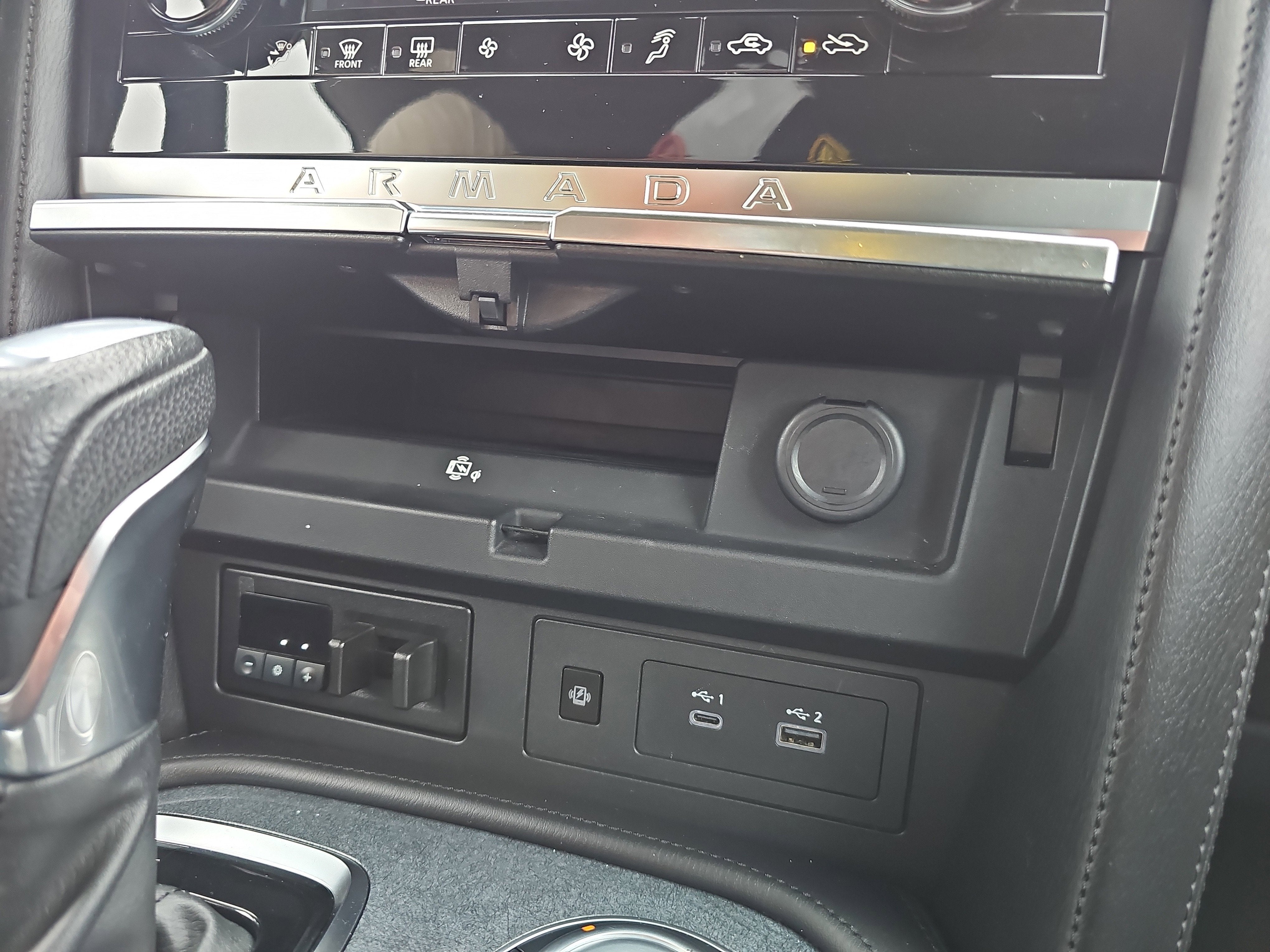 2024 Nissan Armada SV