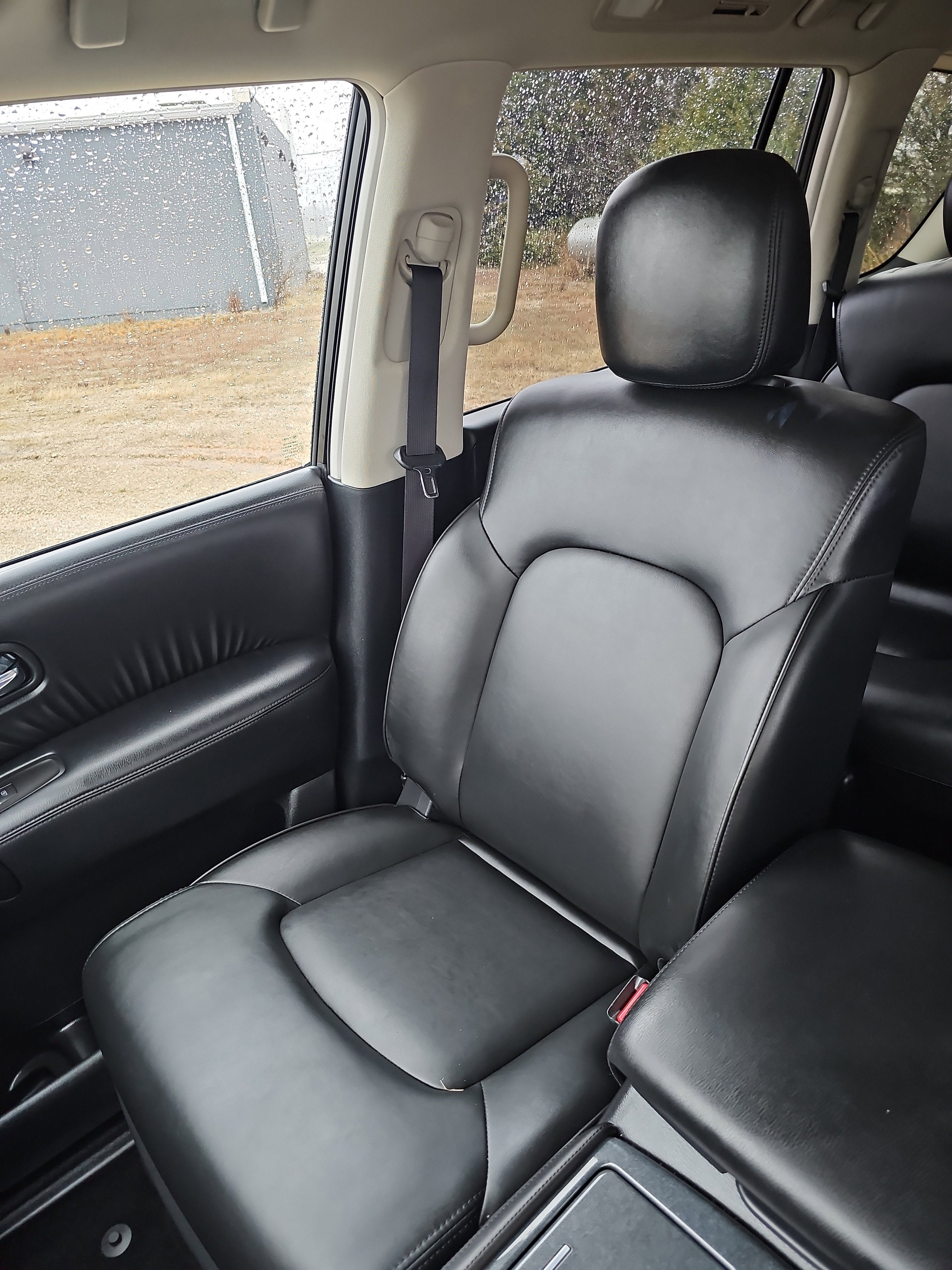 2024 Nissan Armada SV