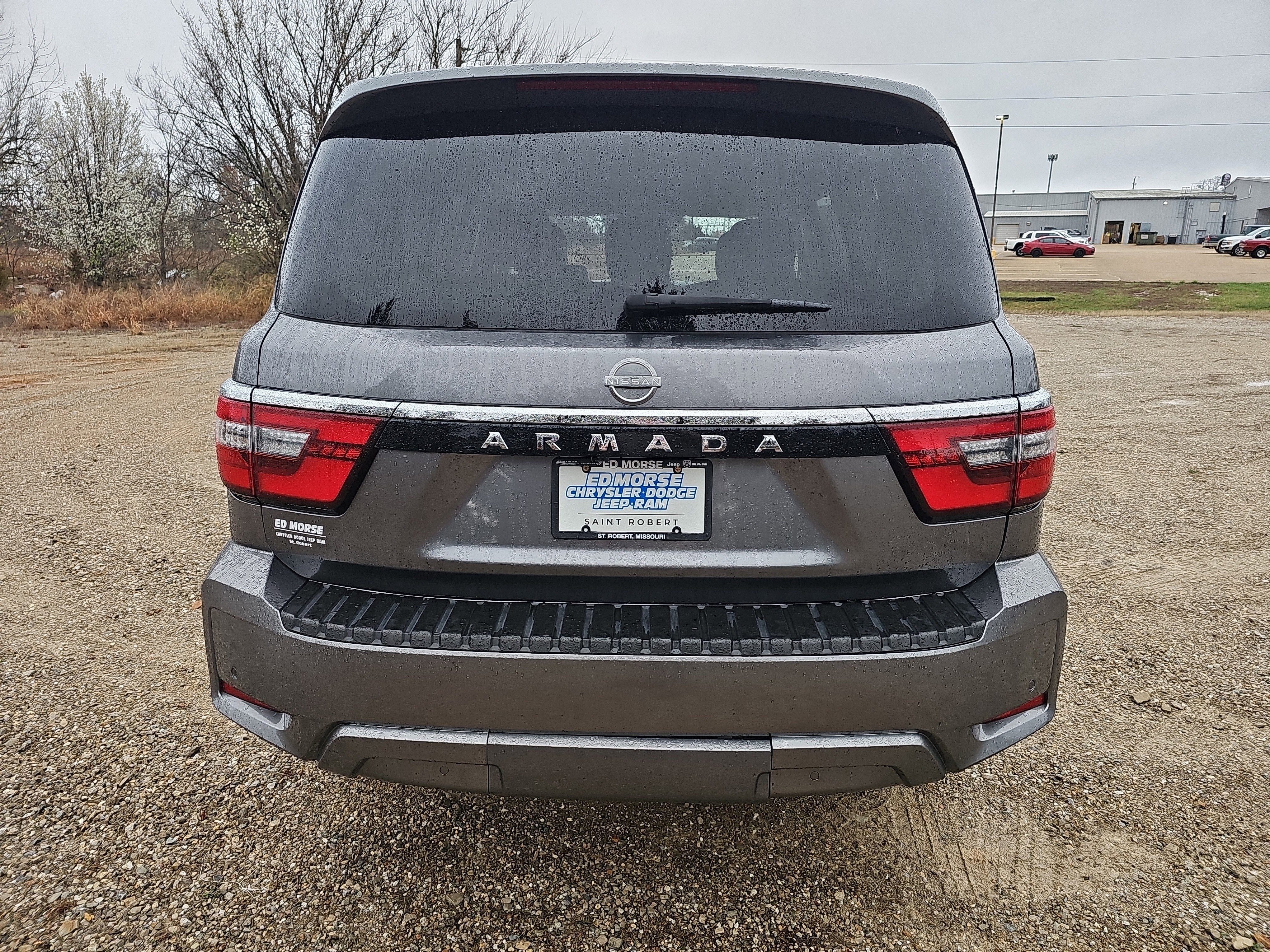 2024 Nissan Armada SV