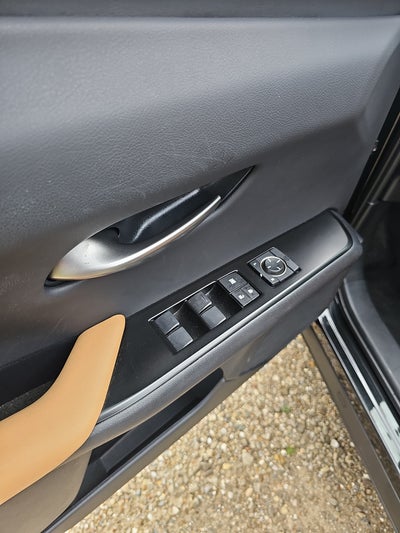 2024 Lexus UX UX 250h Premium