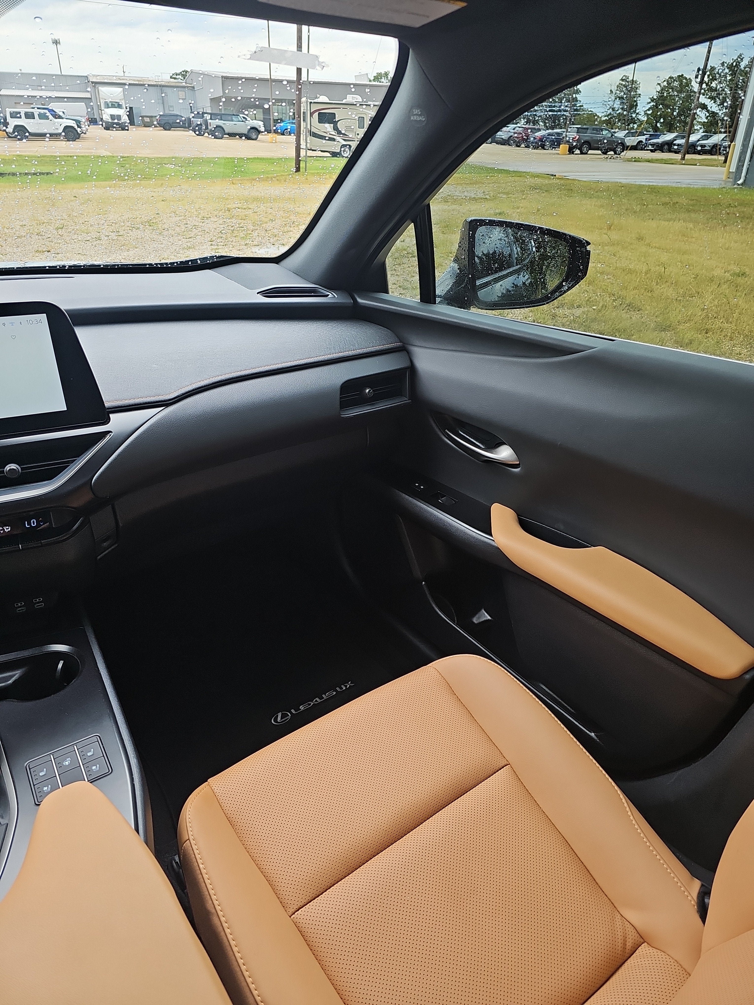 2024 Lexus UX UX 250h Premium