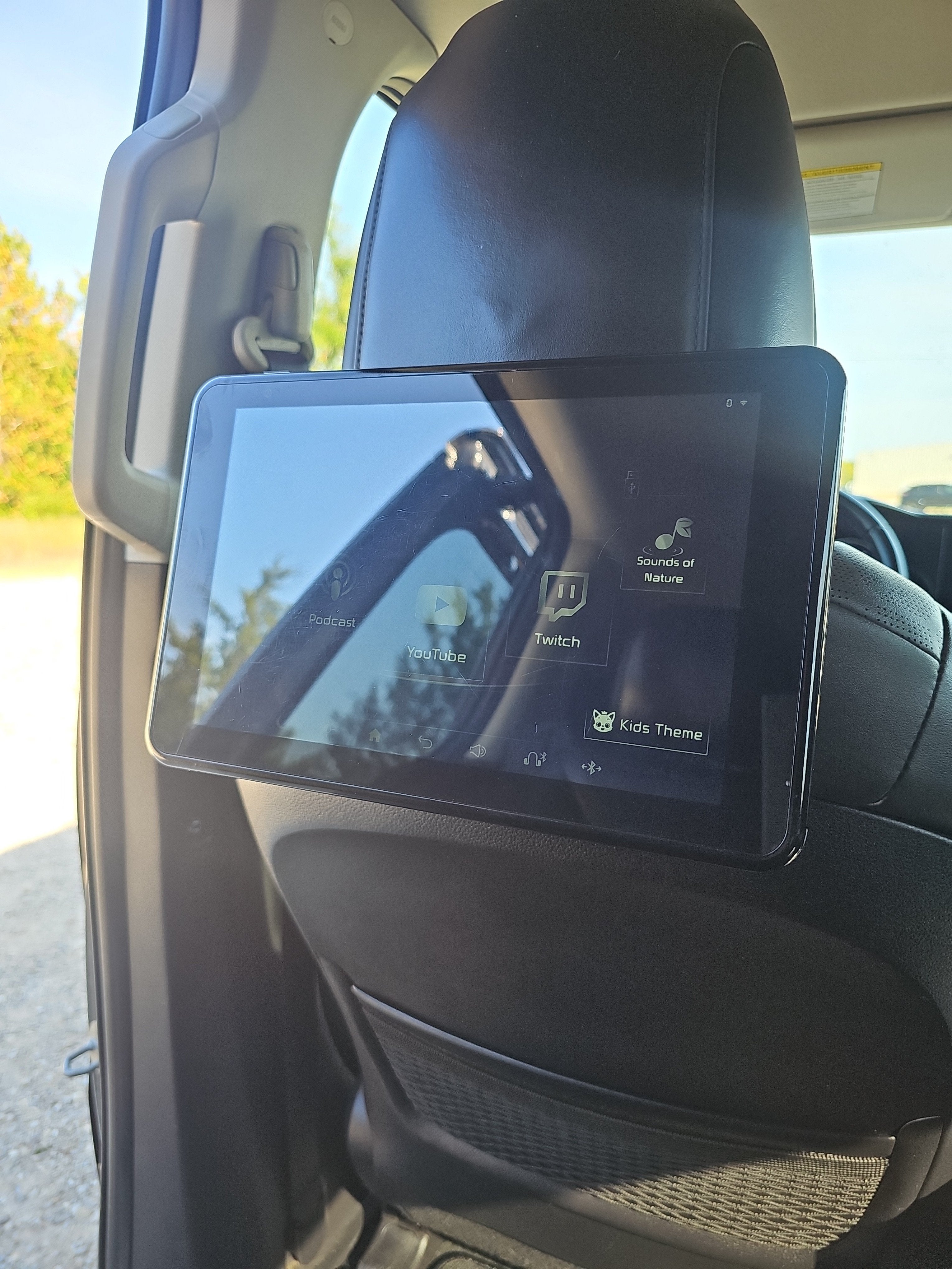 2022 Kia Carnival SX