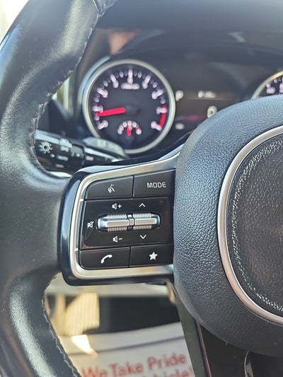 2022 Kia Carnival SX