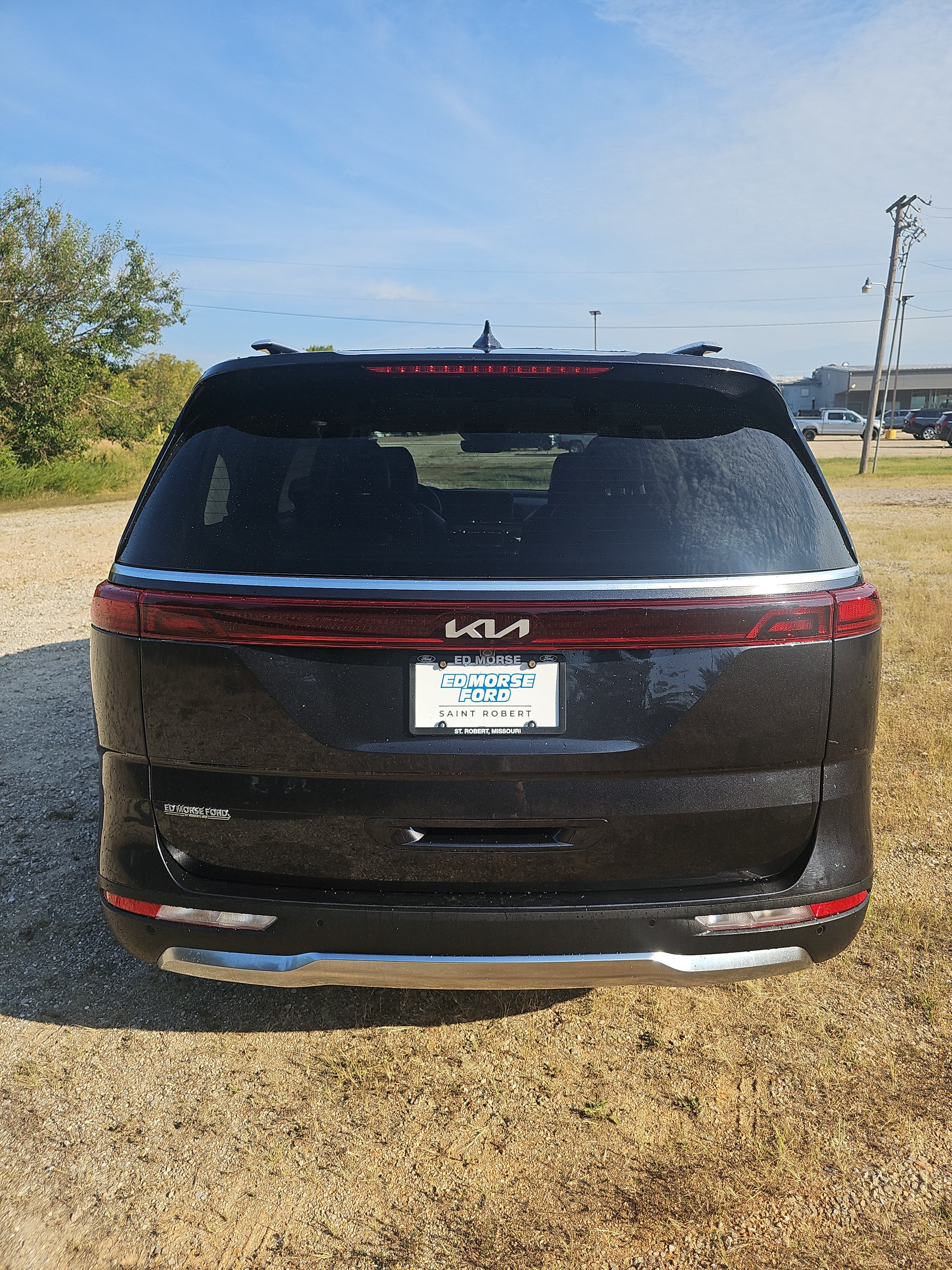 2022 Kia Carnival SX