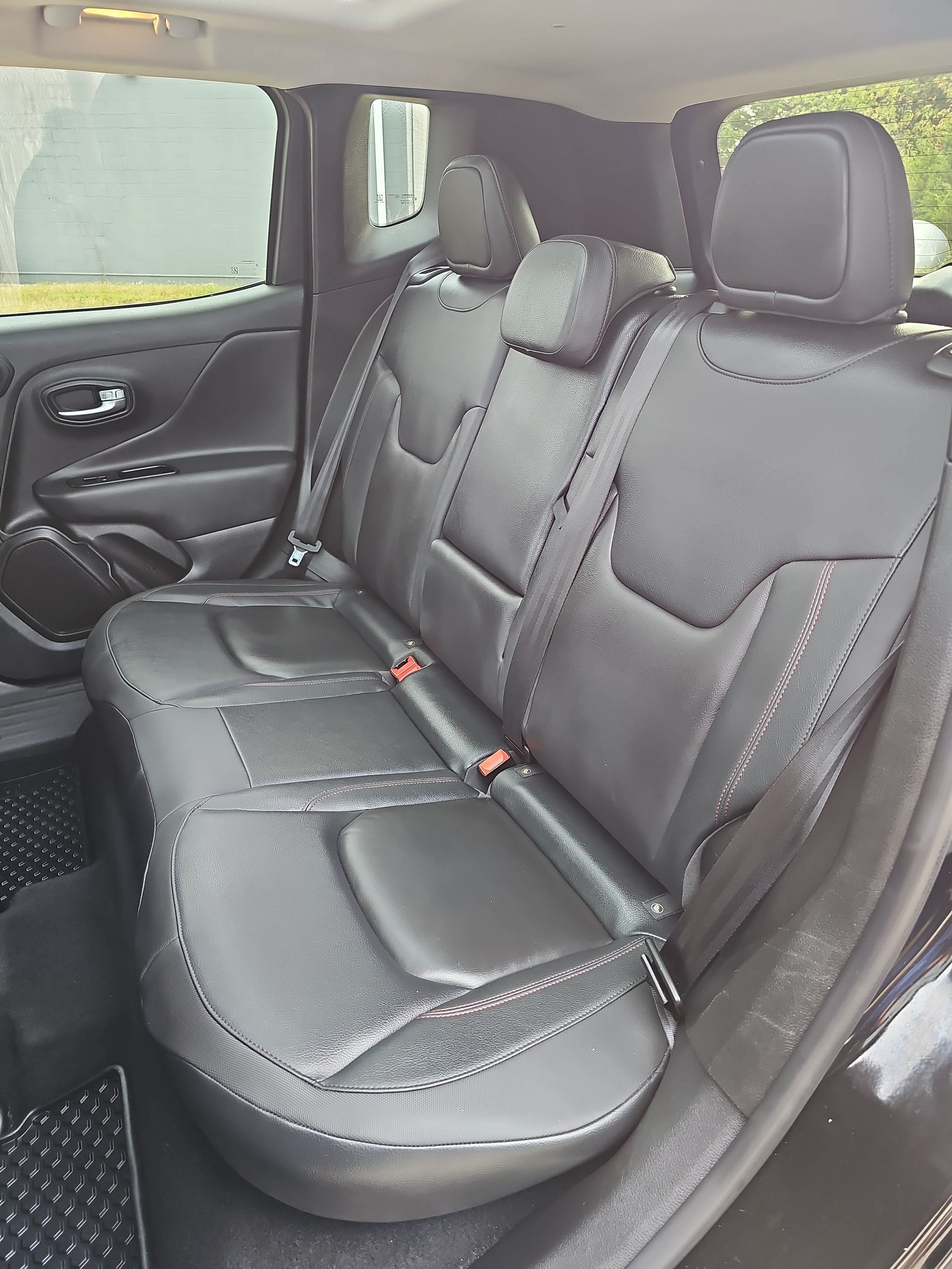 2022 Jeep Renegade Trailhawk